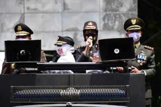Peringati Hari Jadi Kota Banjar, Forkopimda Woro-woro Imbau Prokes dan Bagikan Makanan Serta Masker