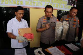 Polres Metro Jakarta Timur Ungkap Kasus Tindak Pidana Pembunuhan