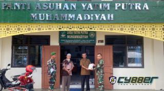 Kasdim Kodim 0723/Klaten Pimpin Penyerahan Zakat Fitrah 1.268 Paket kepada Masyarakat