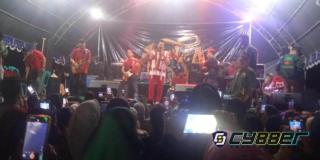 Hadirkan Defri Lida, Konser Musik Milad Koppsa M ke-25 Dipadati Ribuan Warga