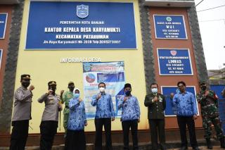 Kapolres Banjar bersama Walikota Banjar Kunjungi Posko Satgas Covid-19 Tingkat Desa Karyamukti