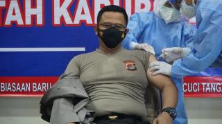 Forkopimda Lamsel Serta Instansi Lain Ikut Vaksinasi Tahap Dua