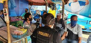 Sat Brimob Polda Jabar Himbau Protokol Kesehatan di Terminal Bayangan Cikopo