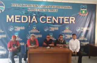 Ketua DPC APDESI Kabupaten Garut Lakukan Press Conference Terkait Islah Atas Kesalah Fahaman Pemberitaan Profesi Wartawan 