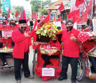 Bersihkan Taman Bung Karno dan Pasang 500 Bendera Pada Peringati HUT ke-48