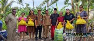 Banjir Kembali Landa Kalibaru, Dinsos dan Kelurahan Gerem Salurkan Bantuan