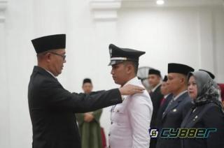 Segarkan Organisasi, Pemerintah Kota Sukabumi Lantik 102 ASN 