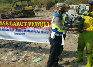Polres Garut Gelar Bakti Sosial Serentak dalam Rangka peringatan HUT RI ke-75