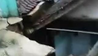 Longsor Akibat Intensitas Hujan Tinggi Mengakibatkan Jebolnya  Salah Satu Rumah Milik Warga