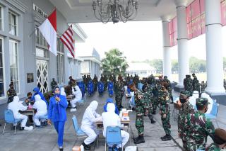 Gubernur AAL : Dibutuhkan Komitmen Kuat Bersama Cegah Penyebaran Pandemi Covid-19