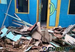 Gempa Bumi 5.0 Skala Richter Porak Porandakan Sebagian Rumah Warga Desa Palasari Kalapanunggal
