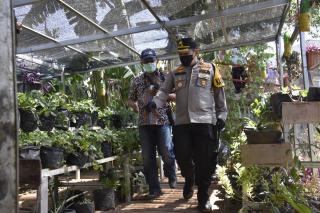 Polres Bogor Kukuhkan Kampung Tangguh Lodaya Di Gunung Putri