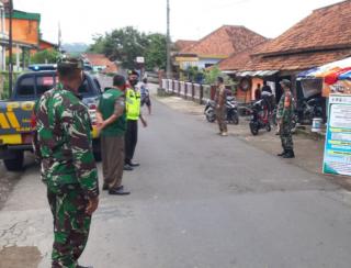 Sinergitas TNI-Polri dan Satpol PP Kecamatan Buah Dua, Kembali Gelar Ops Yustisi