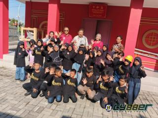 Outing Class SDN 3 Glodogan di PEKUB Klaten, Tanamkan Nilai Toleransi Sejak Dini