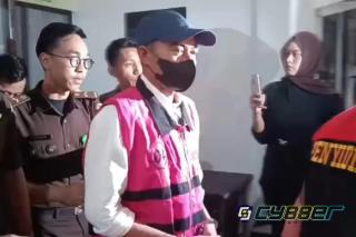 Dua Tersangka Korupsi Pupuk Subsidi Dijebloskan ke Rutan, termasuk Camat Aktif