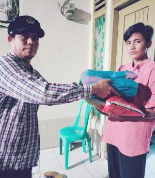 Kembali APPI Serahkan Paket Sembako Kepada Anak Yatim di Dua Tempat