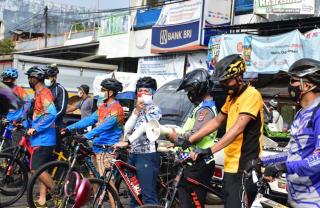 Usai Cek Posko PPKM Mikro, Kapolres Banjar Imbau Prokes di Pasar Kota Banjar