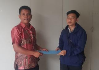 KSP Rentha Jaya Anugrah Serahkan Ijazah dan Akta Kelahiran Isa Panji