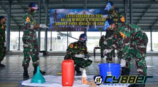 Perangi Covid-19, Gubernur AAL Tinjau Satlakgiat Hiu Latsitardanus XL/2020 Saat Pembuatan Hand Sanitizer dan Disinfektan