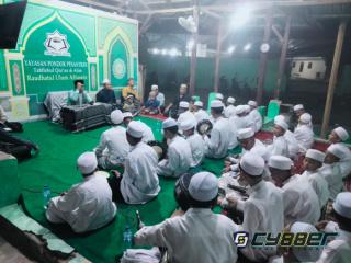 Ketum Gema Santri Nusa: Jadi Persatuan Dan Kekuatan Dengan Kolaborasi Antara Ulama, Umaro, Polri Dan Umat
