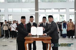 Bupati Garut Lantik 87 Pejabat, Perkuat Kinerja Birokrasi