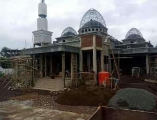Pembangunan Masjid Alfallah Desa Jatipiring Sudah Mencapai 70 Persen
